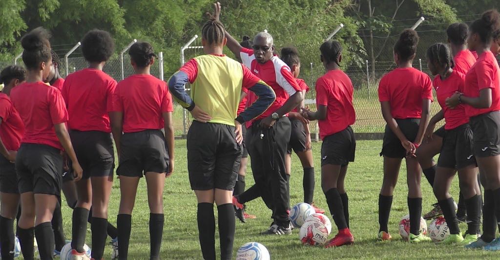 Under 15 Girls keep on working ahead of CONCACAF Championship.