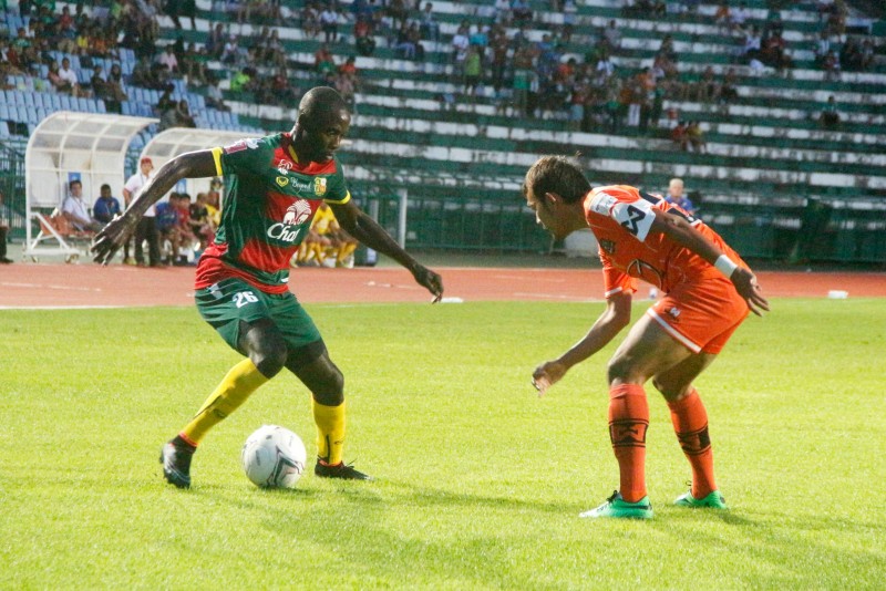 Kendall Jagdeosingh in action for Phuket FC