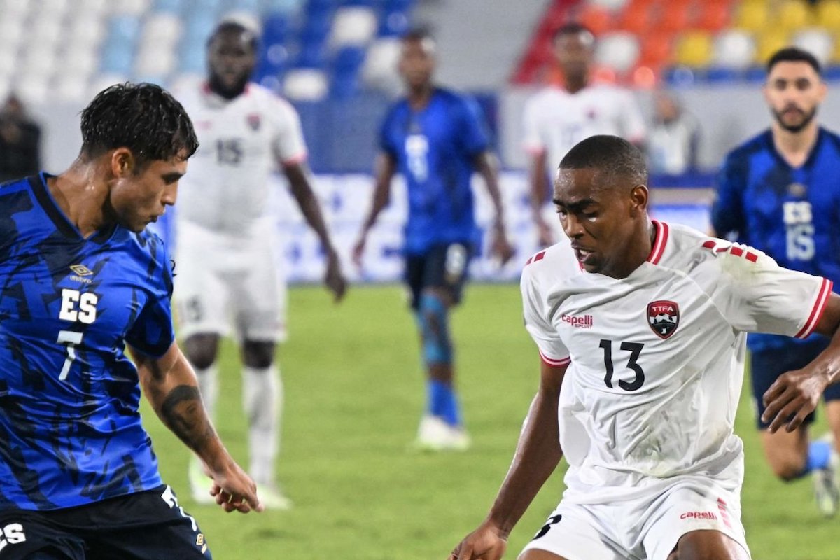 Dustin Corea (L) of El Salvador fights for the ball with Reon Moore of Trinidad and Tobago during the CONCACAF Nations League group A football match between El Salvador and Trinidad and Tobago, at the Jorge "Magico" Gonzalez Stadium in San Salvador, on September 10, 2023. (Photo by Marvin RECINOS / AFP) (Photo by MARVIN RECINOS/AFP via Getty Images)