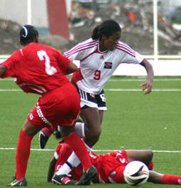 Under 17 women team in action vs Panama
