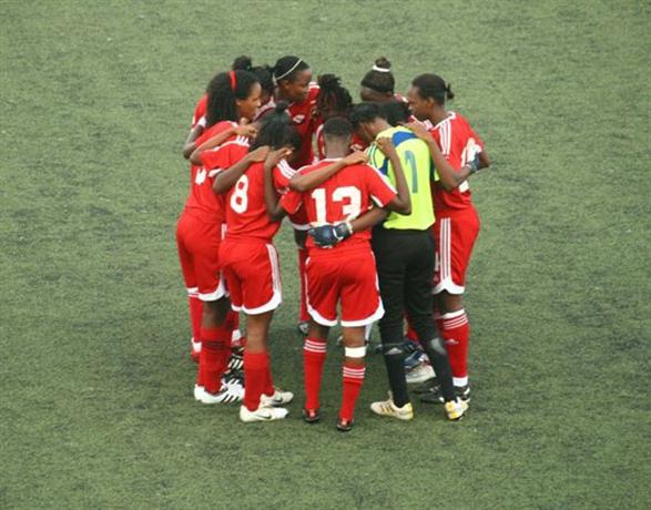&T women team drum QPR 7-1.