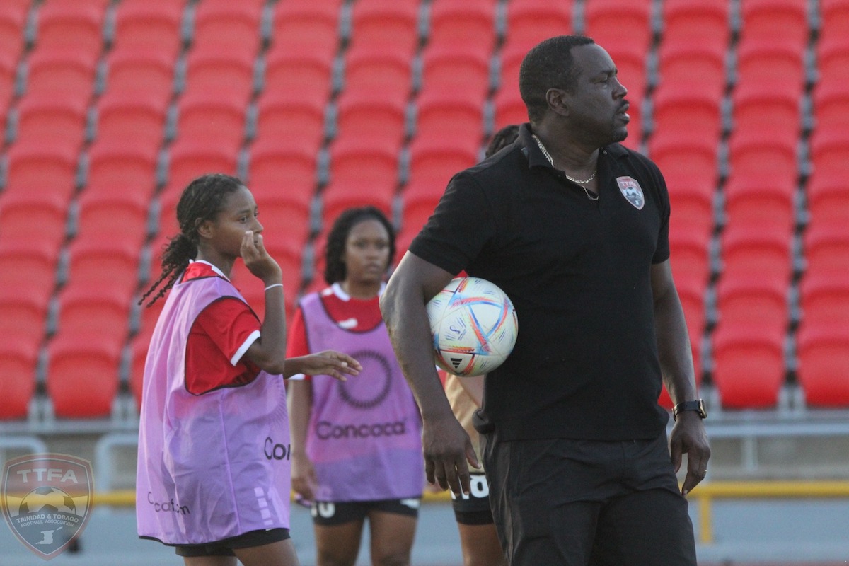 Trinidad and Tobago Women's Head Coach Richard Hood (right)